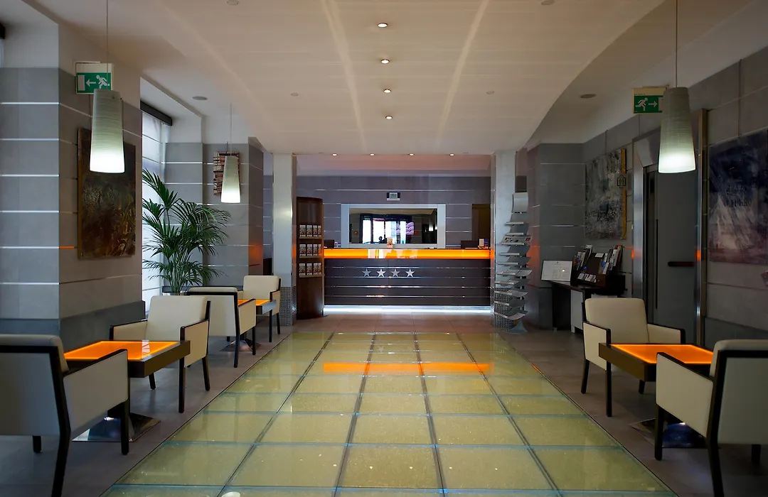 Best Western Crystal Palace Hotel-1